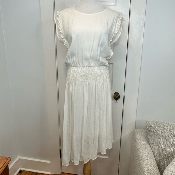 ANTHROPOLOGIE TRYB IVORY SLEEVELESS RUFFLE DRESS ASYMMETRICAL HEM SIZE LARGE - Picture 1 of 7